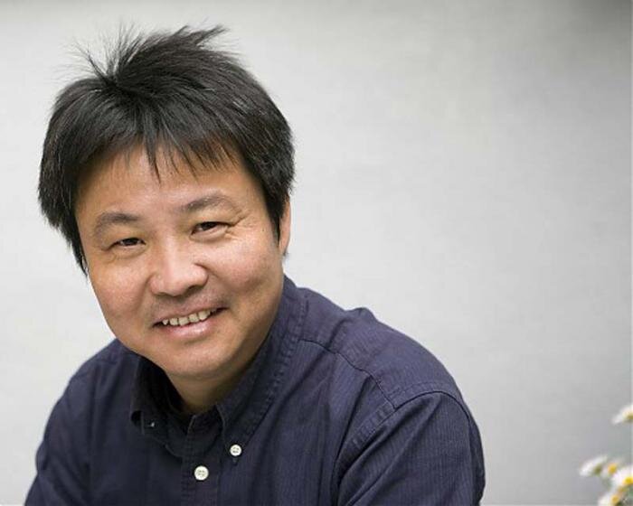 Юй Хуа, фото из открытых источников в сети