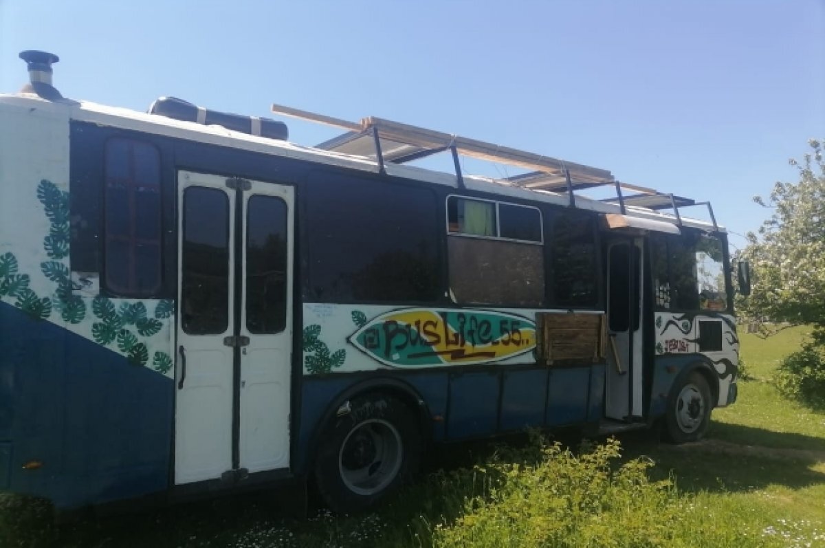    Автодом семьи Фальдиных полностью благоустроен, даже собственная баня имеется.