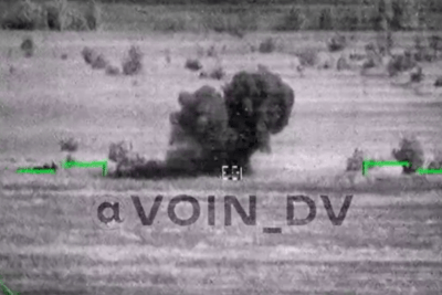    Российские разведывательно-ударные вертолеты Ка-52 «Аллигатор» сжигают бронетехнику ВСУ ©Telegram-канал «Операция Z: военкоры русской весны»