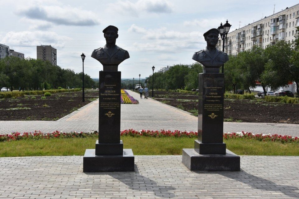    Свое название пространство на улице Степана Разина получило в 2013-м году, в честь героев Чеченской войны