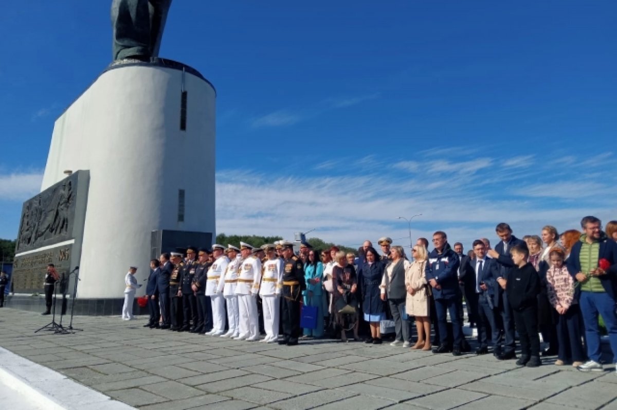    Юрий Сердечкин поздравил северян с Днём ВМФ