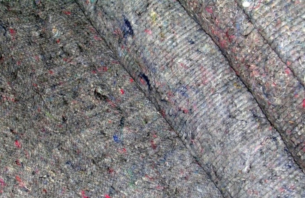 Это результат переработки б/у текстиля. poshvu.ru