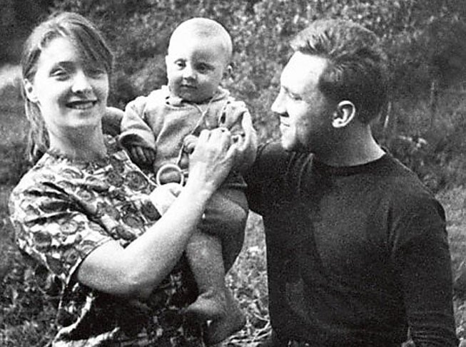 Людмила Абрамов, сын Аркадий, Владимир Высоцкий