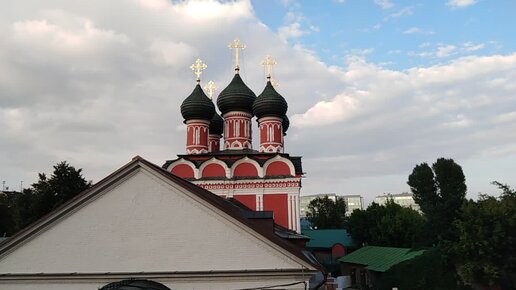 El Misterio del convento / Тайна Монастыря (Италия) смотреть порно фильм с сюжетом онлайн бесплатно