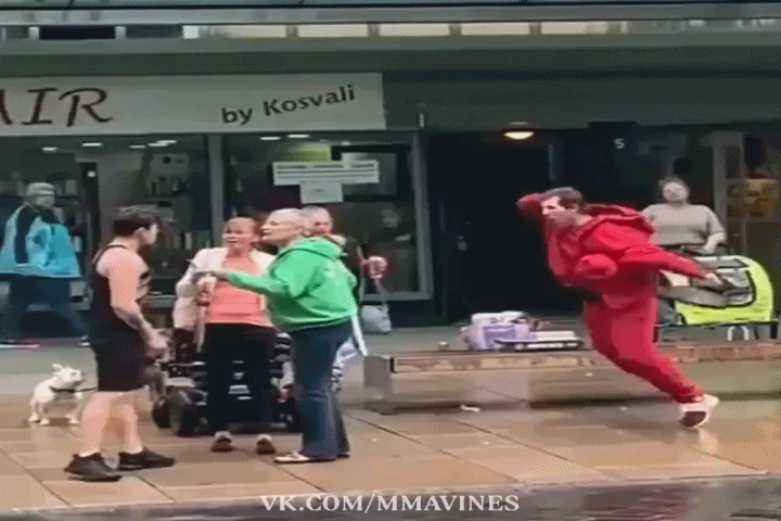 От души душевно в челюсть!