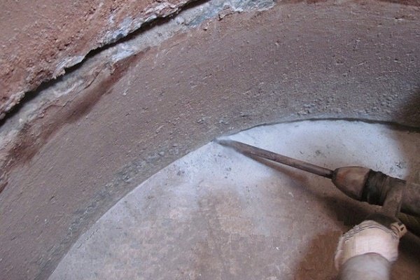Гидропломба для колодца — как быстро и грамотно заделать щель в бетонном кольце