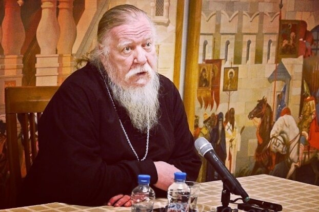 Димитрий Смирнов (07.03.1951 — 21.10.2020 гг.) — протоиерей, церковный и общественный деятель, проповедник, миссионер.