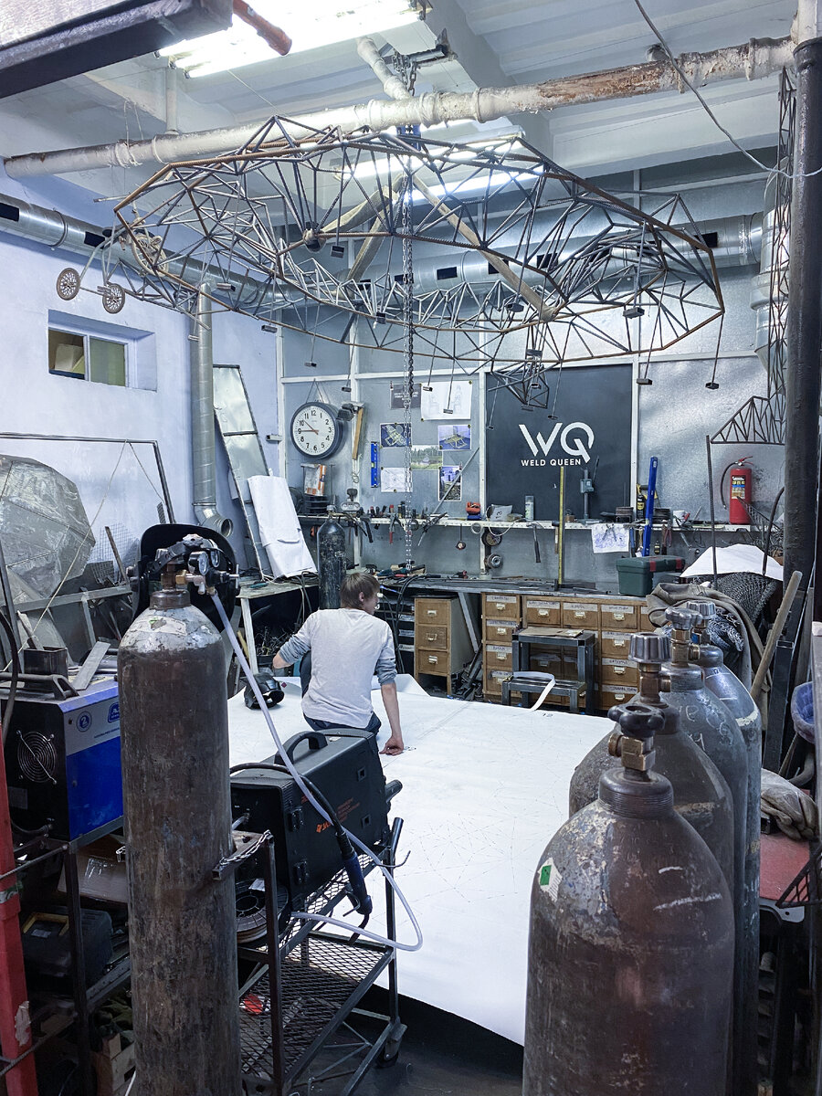 Начало сварки корпуса