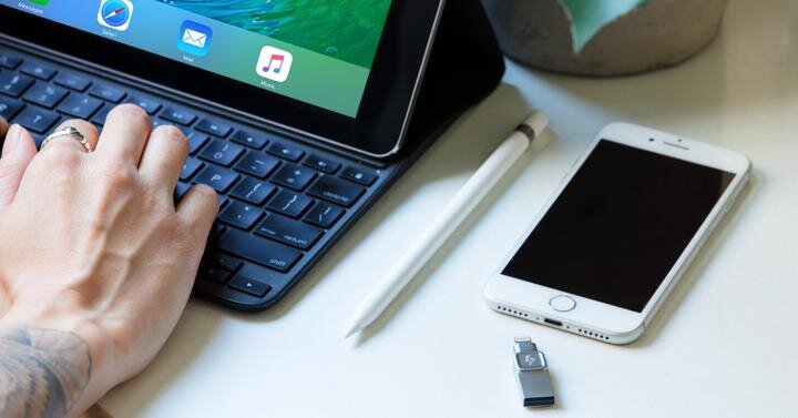 Каким способом гражданину предоставляется ответ на обращение в ...