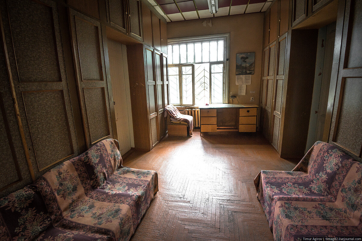 дача номер 5. дача сталина белая речка кбр. дача сталина кбгу. дача сталина в нальчике внутри. сталинская дача нальчик.