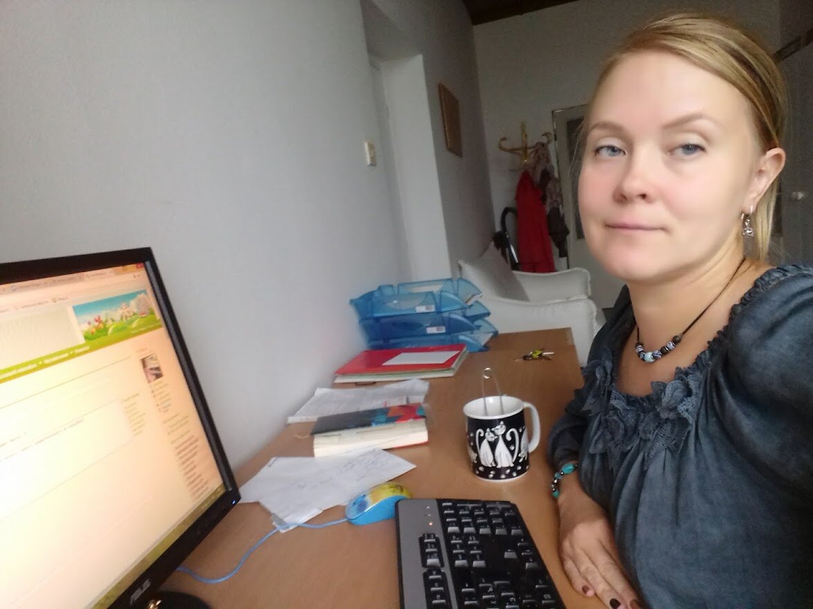 Это я на работе..