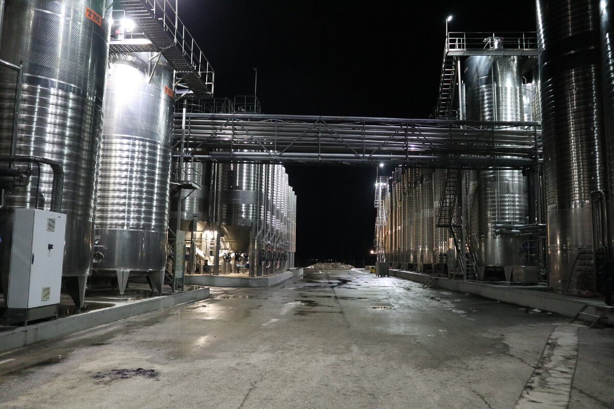 Жизнь в поезде. Тур по Крыму под стук колёс с "Гранд-экспрессом"