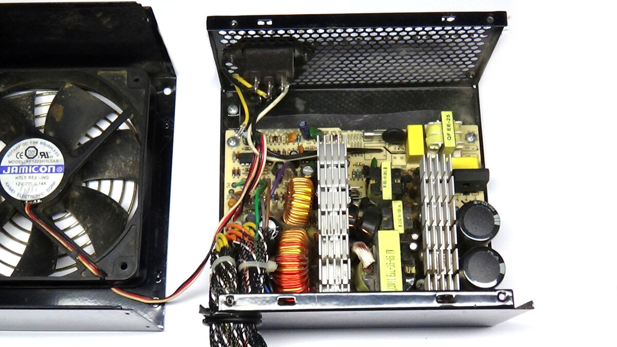 фото комплектухи БП Winard