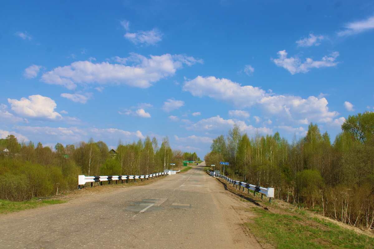 Деревня на севере Нижегородской области — Копани. Много заброшенных домов и  есть руины дореволюционного особняка | Под зонтиком | Дзен