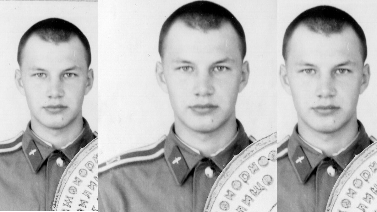 Фотография из зачётной книжки. 1989 год.