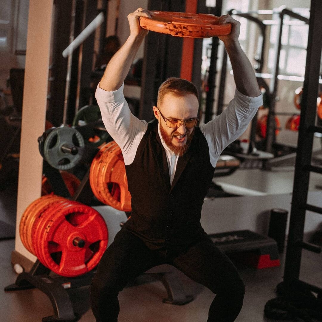 Как заниматься фитнесом при сколиозе?