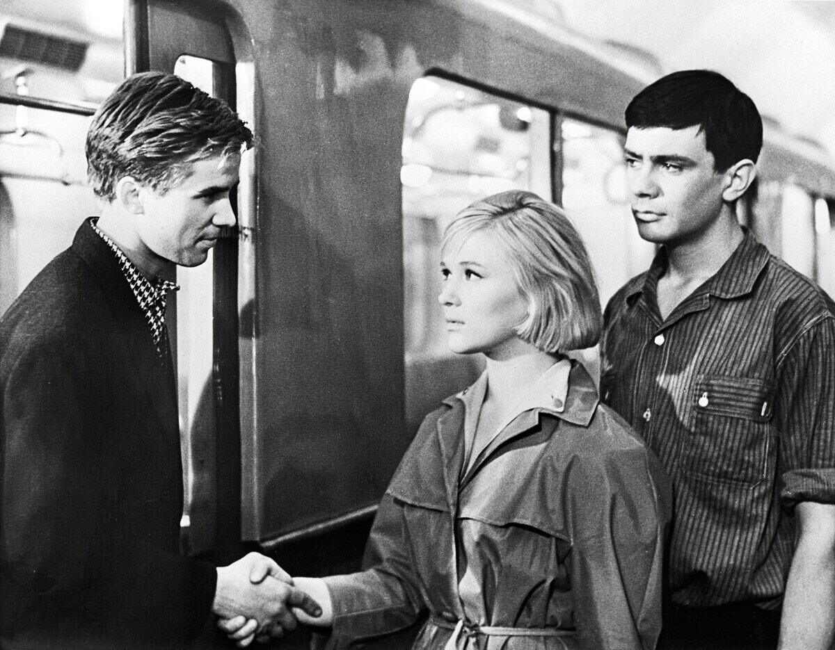 Галина Польских 😍, Алексей Локтев и Никита Михалков в фильме «Я шагаю по Москве»