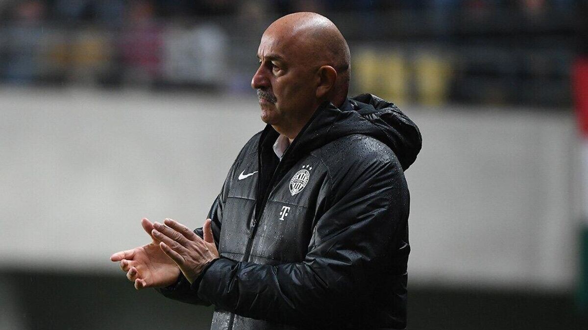    Главный тренер "Ференцвароша" Станислав Черчесов© Фото : Пресс-служба ФК "Ференцварош"