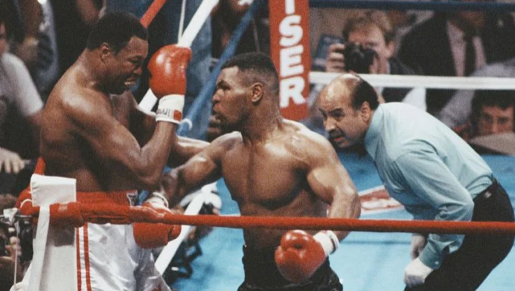 Майк Тайсон против Ларри Холмса в 1988-ом году