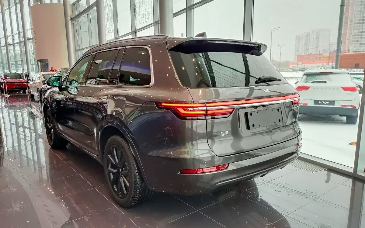 РОЛЬФ Electro / Авто.ру📷LiXiang One