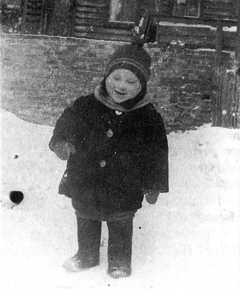 Детские фото высоцкого владимира Владимиру Высоцкому - 86 Священное Ваганьково Хранители памяти Дзен