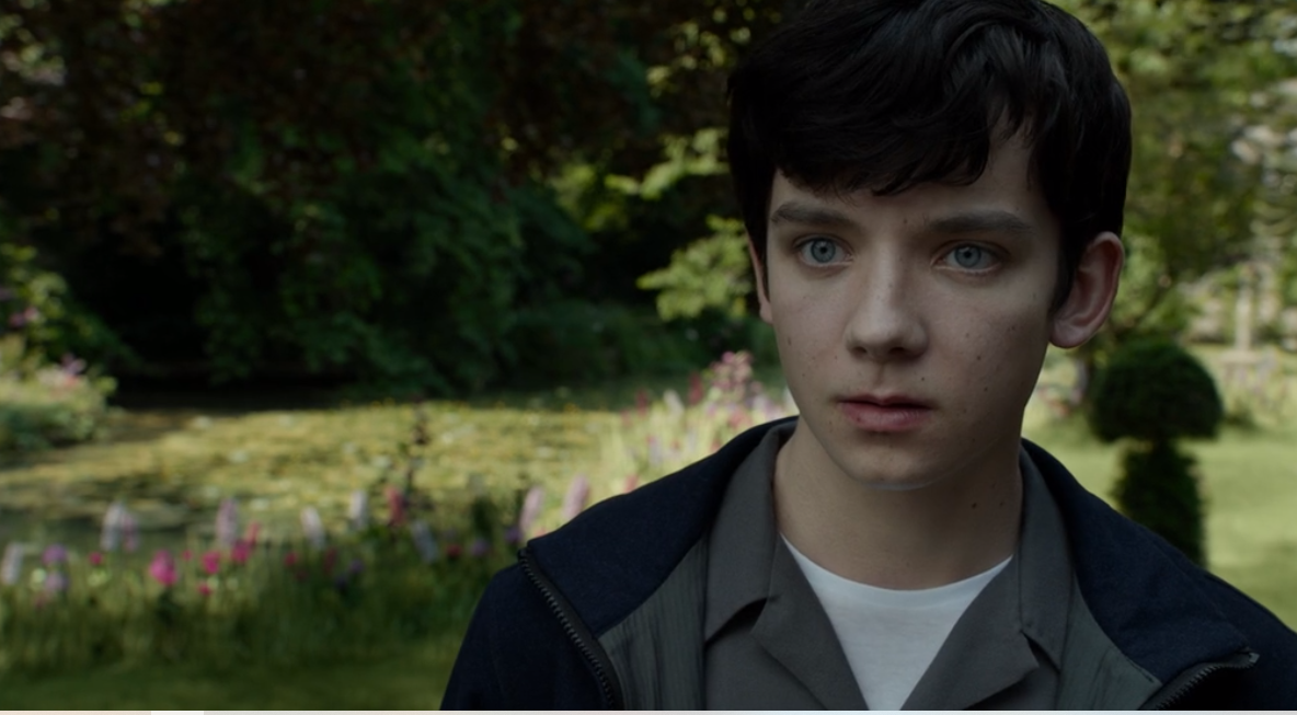 А это главный герой лицом к нам