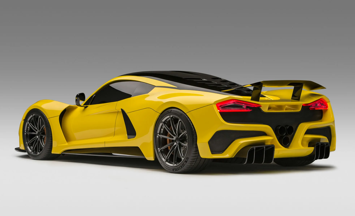 https://www.avtorinok.ru/photo/pics/hennessey/venom-f5/195087.jpg