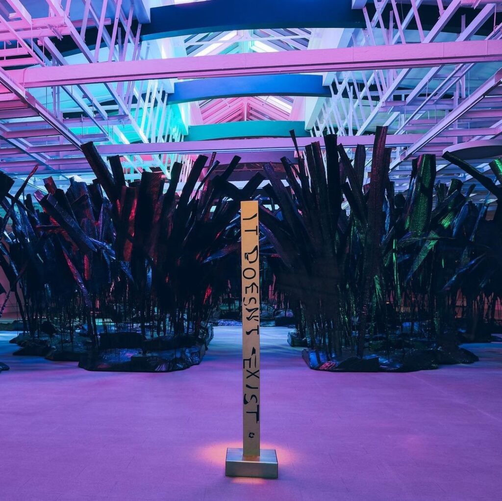  Источник: Instagram @recycleart