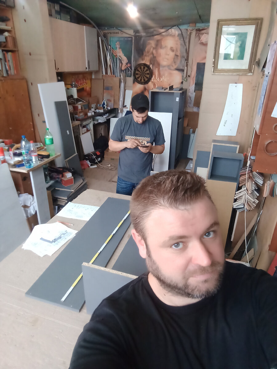 Автор осваивается на новом месте