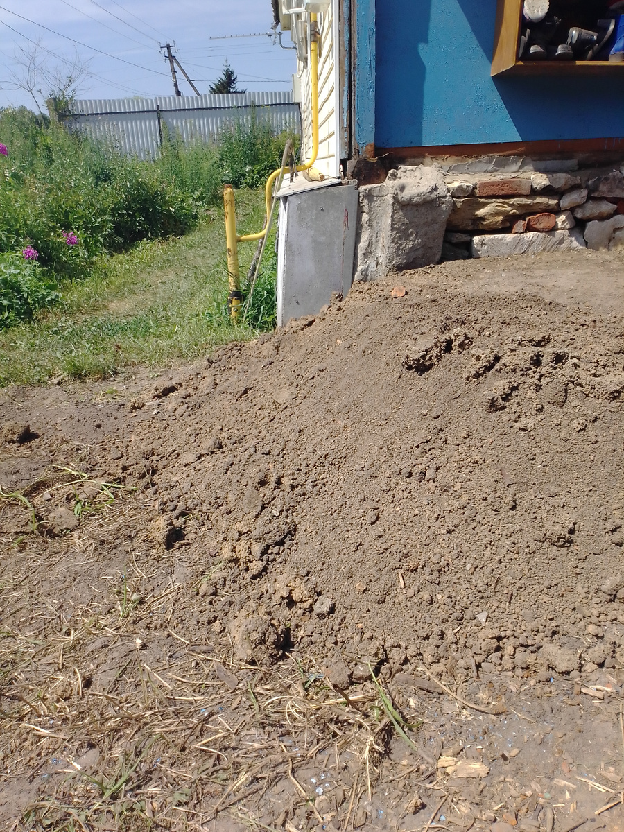 Разница в уровнях из-за выравнивания площадки