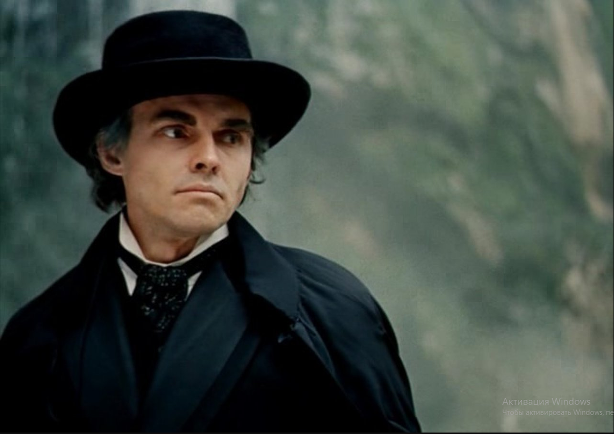 В роли профессора Мориарти Виктор Евграфов.