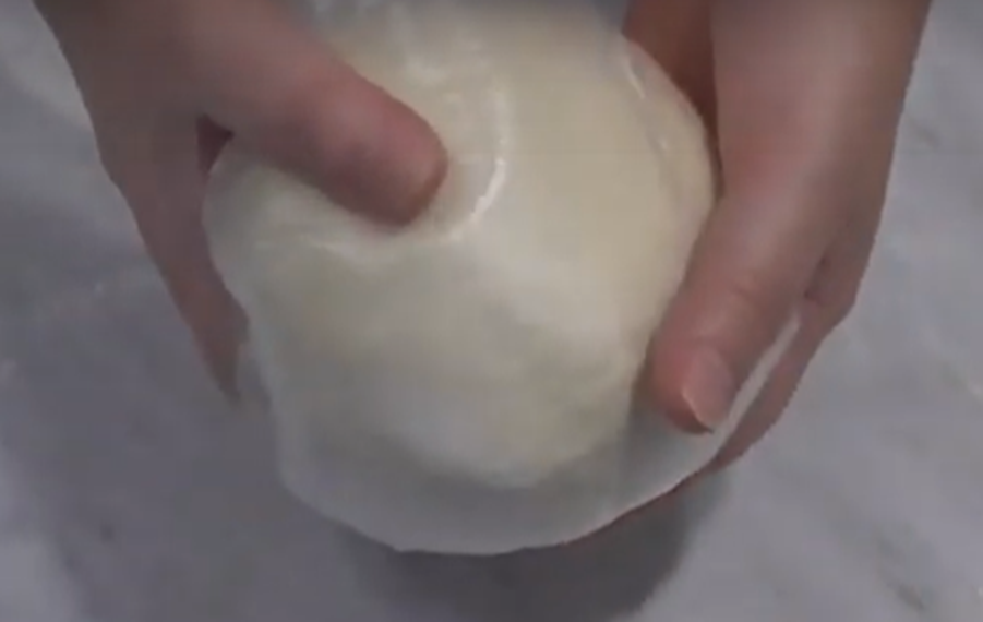 Тесто готовое, уже в пакете