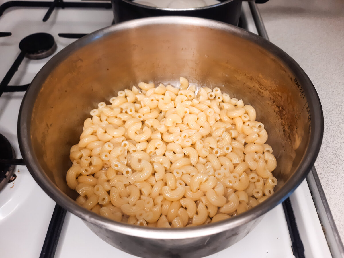 Отвариваем рожки