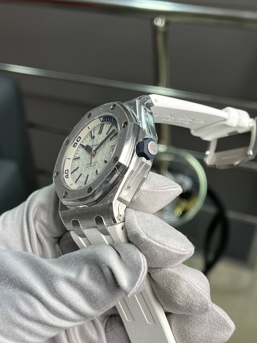 AUDEMARS PIGUET ROYAL OAK OFFSHORE DIVER