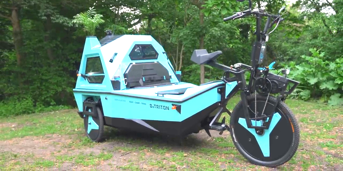 Яхта, кемпер и велосипед