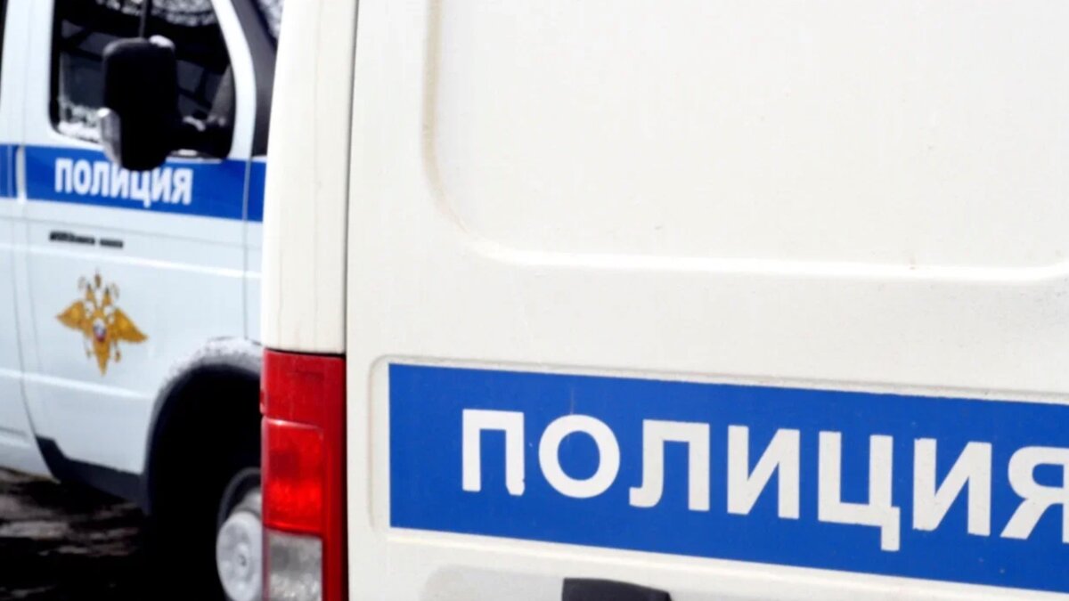     В Казани полицейские по «горячим следам» задержали подозреваемого в убийстве пенсионерки. Ее тело нашли 24 сентября у мусорных баков на улице Батыршина.