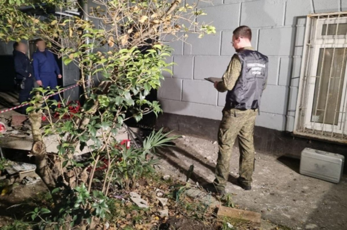    Смерть под окнами. В Сочи расследуют гибель людей при обрушении балкона