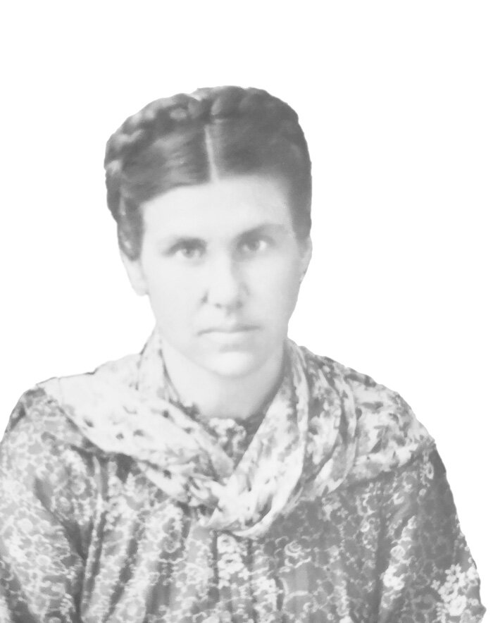   Антонина Федоровна Позигунова в молодые годы