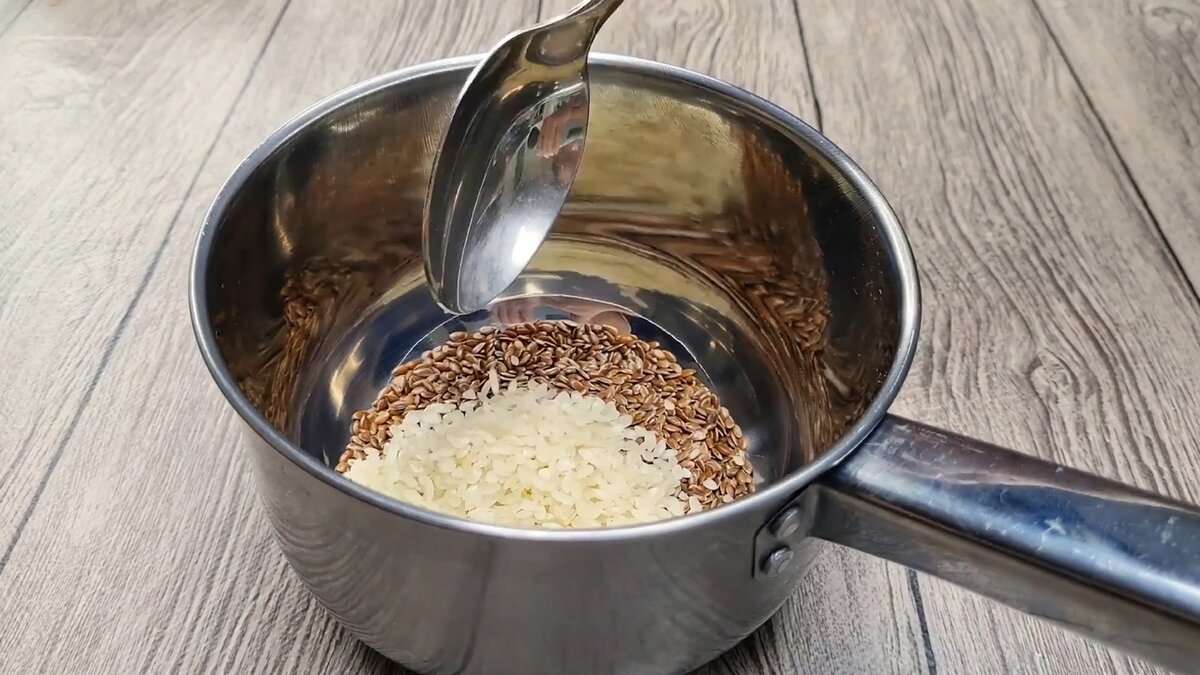 Mâinile mele par că ar fi din nou 25 de ani!  Fac o mască de casă din cele mai simple ingrediente - funcționează mai bine decât orice achiziționat