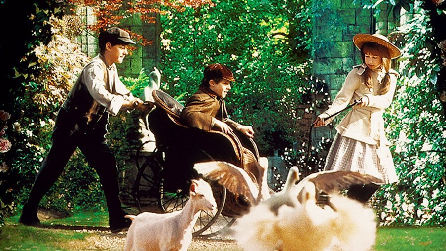 Кадр из фильма «Таинственный сад», 1993 г