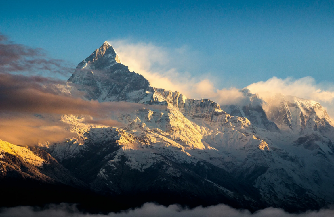 тре-чиме-ди-лаваредо северо-восточная италия. скалы тре-чиме-ди-лаваредо. страна трех гор. страна трех гор. доломиты италия.