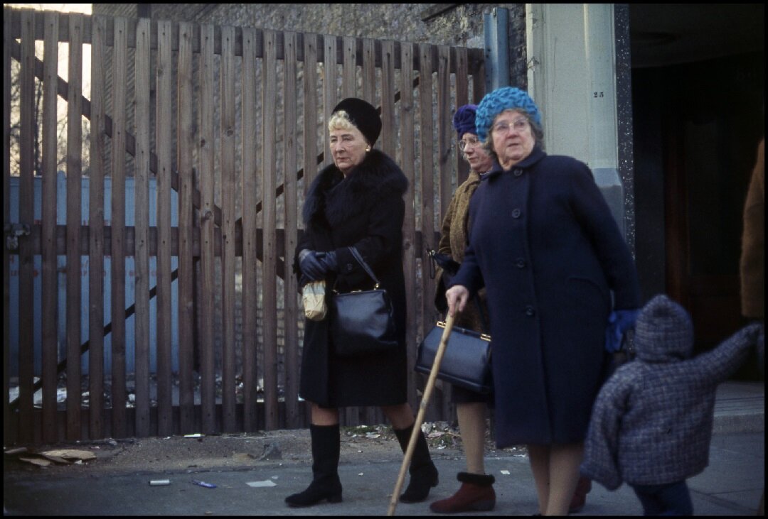 Женщины в шапках. Лондон, 1971 год. Фото Линды МакКартни