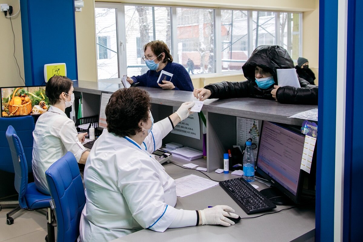    В Сургуте продолжают регистрировать рост заболеваемости ОРВИ, гриппом и метапневмовирусом