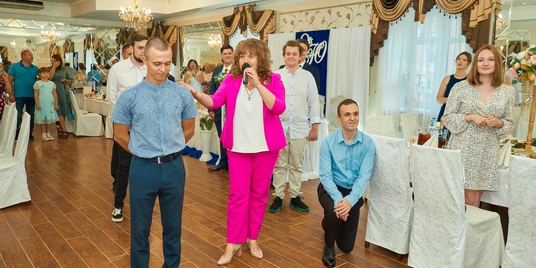 Выбираем ведущего на свадьбу