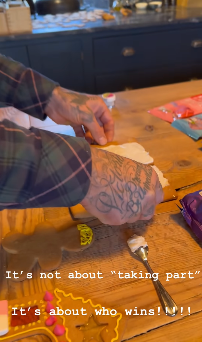     Фото: @victoriabeckham