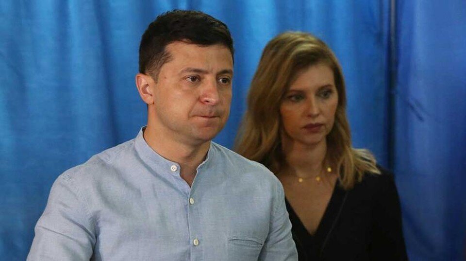     Елена Зеленская откровенно рассказала о том, как ее муж Владимир отреагировал на начало СВО  GLOBAL LOOK PRESS