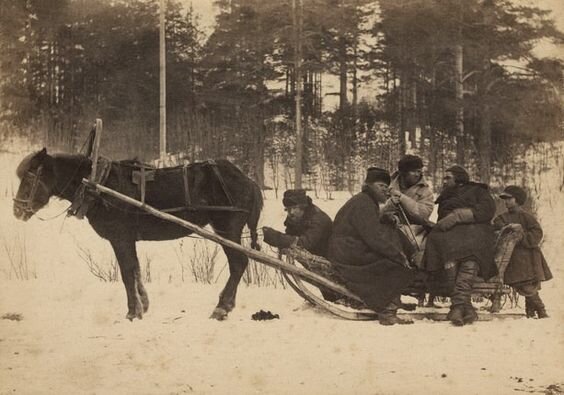 Рождественские приметы: чего нельзя делать в праздник и как привлечь удачу