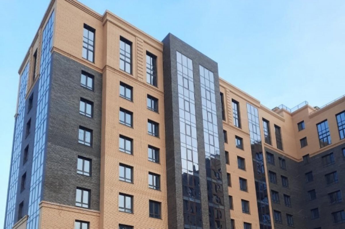    В Омске на проспекте Карла Маркса построили 11-этажный дом