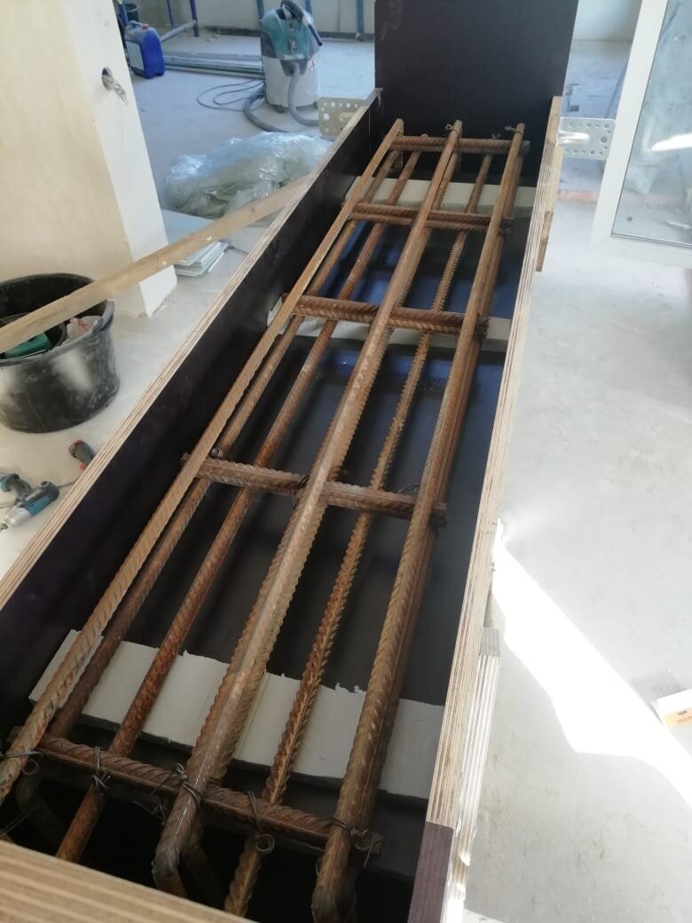 Листайте галерею →