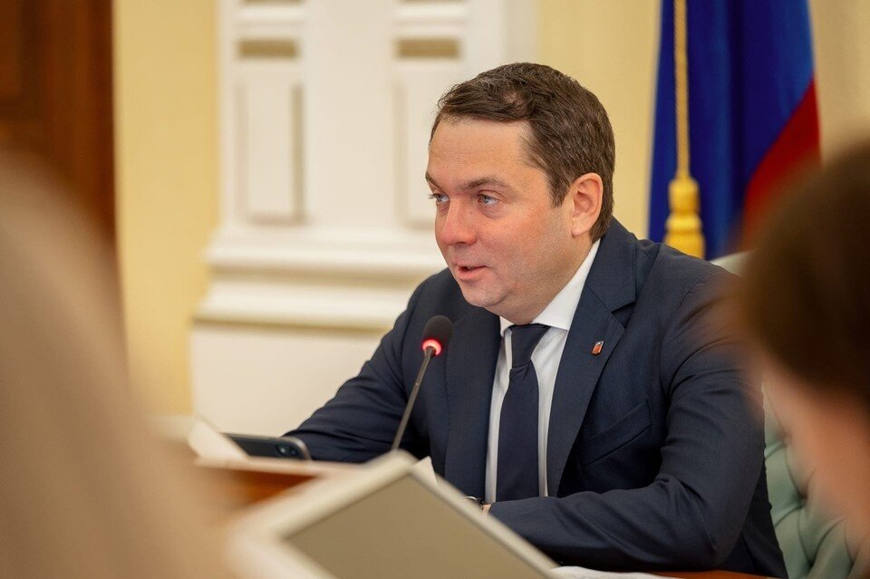     Андрей Чибис выслушает жителей Мончегорска. Фото: правительство Мурманской области